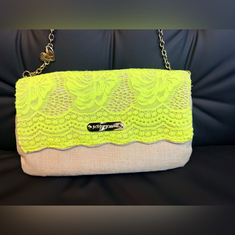 Betsey Johnson Neon Yellow & Cream UNFORGETTABLY FUN Lace Shoulder Bag